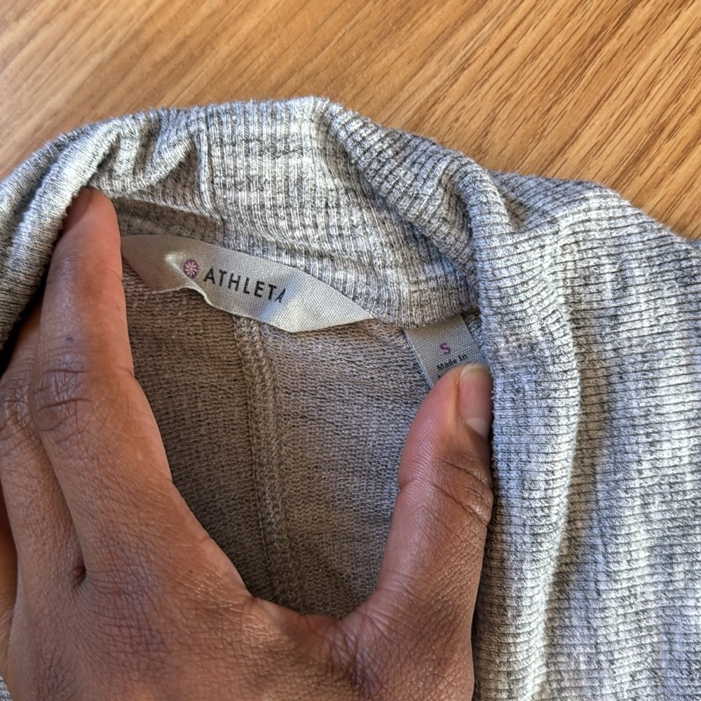 Grey Athleta Cardigan Bundle ✨ both size S - Picture 5 of 16